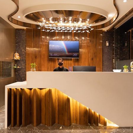 Elite Park Inn Jaipur Exteriör bild
