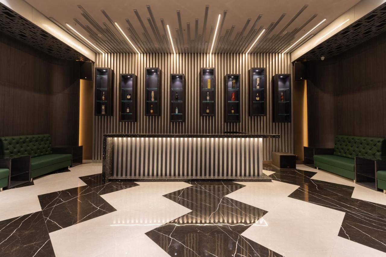Elite Park Inn Jaipur Exteriör bild